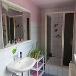 Marie Mit Terrassen, Inclusive Park- Und Stellplätze Am Haus, Müritz-strand Nur 700m, Altstadt 10min, Ruhige Lage, * Waren (Müritz)