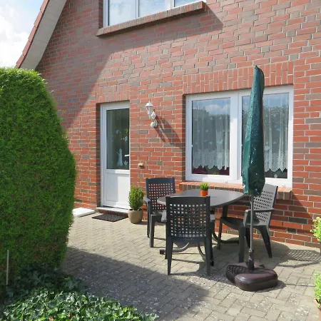 Apartamento Marie Mit Terrassen, Inclusive Park- Und Stellplätze Am Haus, Müritz-strand Nur 700m, Altstadt 10min, Ruhige Lage, *